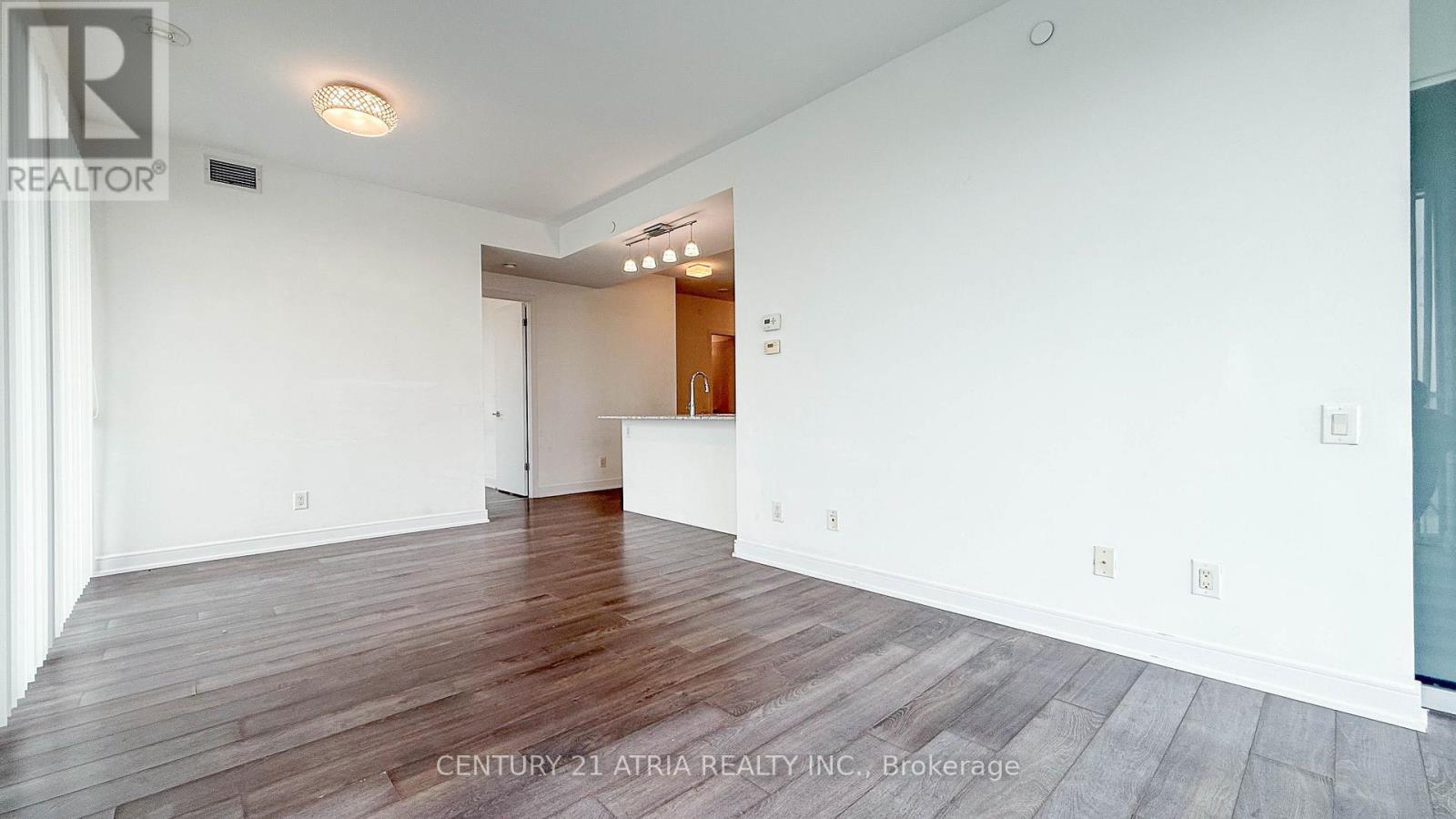 1805 - 57 St. Joseph Street, Toronto, Ontario  M5S 0C5 - Photo 17 - C12123469