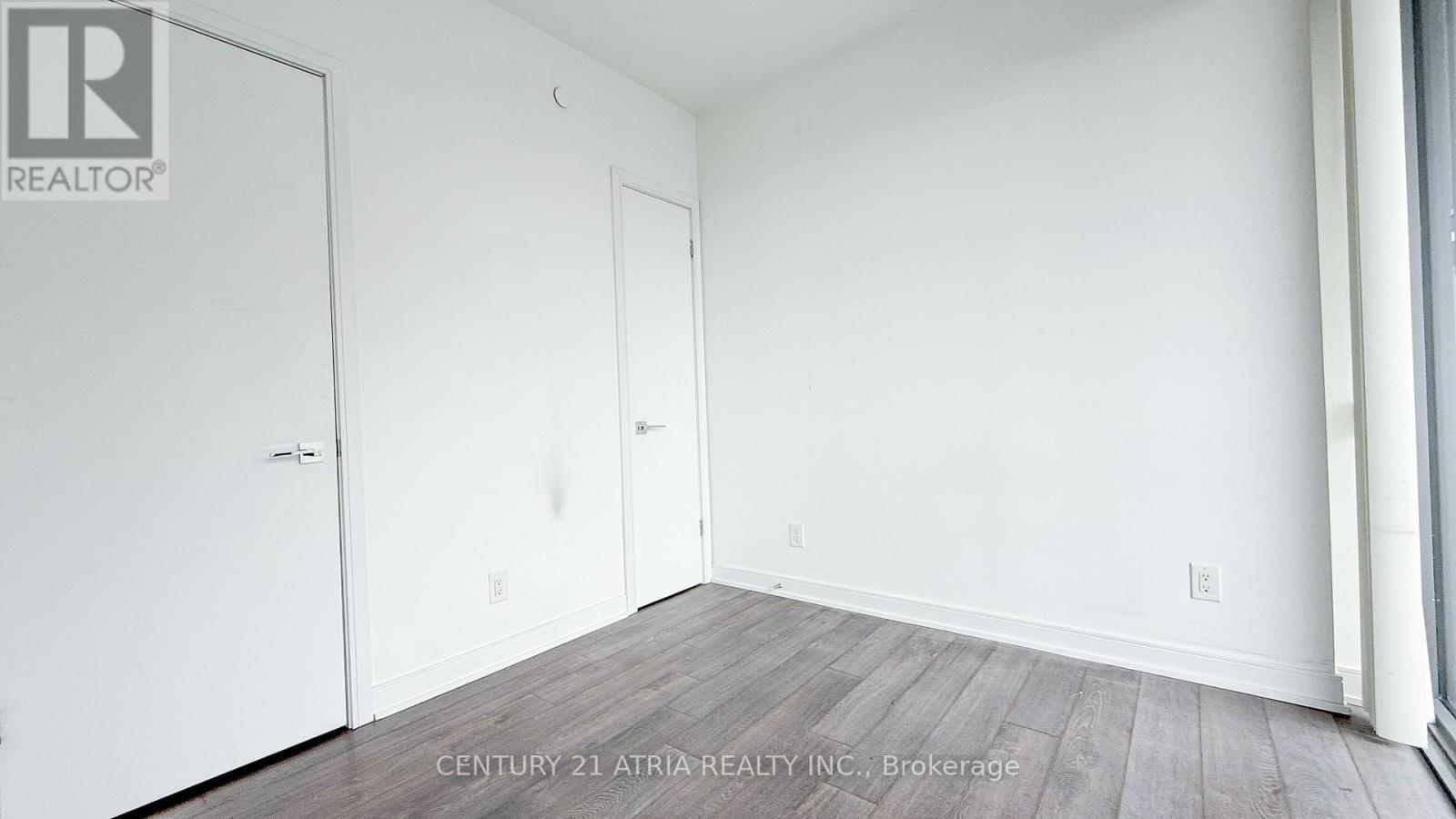 1805 - 57 St. Joseph Street, Toronto, Ontario  M5S 0C5 - Photo 18 - C12123469