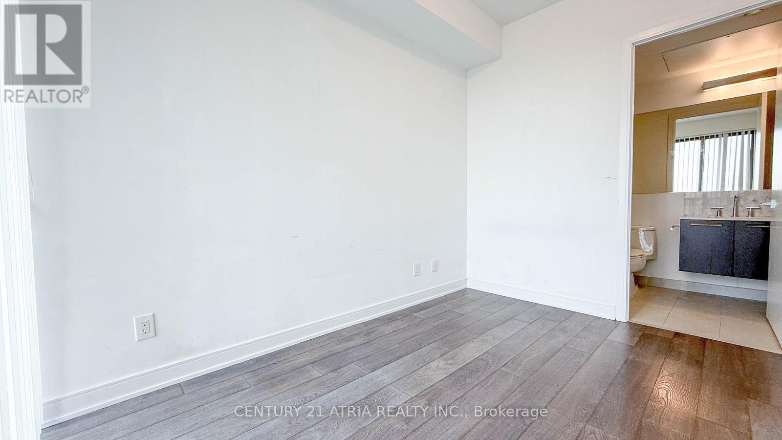 1805 - 57 St. Joseph Street, Toronto, Ontario  M5S 0C5 - Photo 19 - C12123469