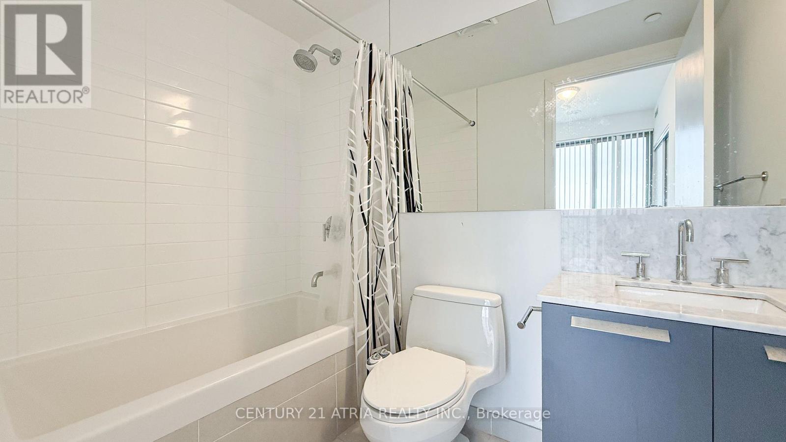 1805 - 57 St. Joseph Street, Toronto, Ontario  M5S 0C5 - Photo 21 - C12123469