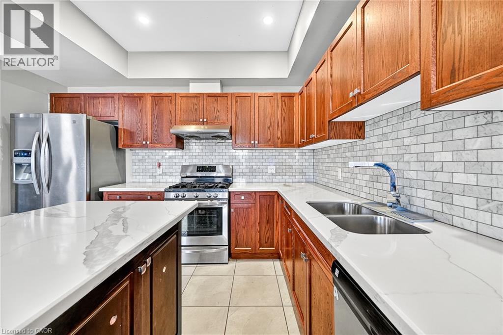 265 Cedardale Avenue, Stoney Creek, Ontario  L8E 1S4 - Photo 11 - 40779671