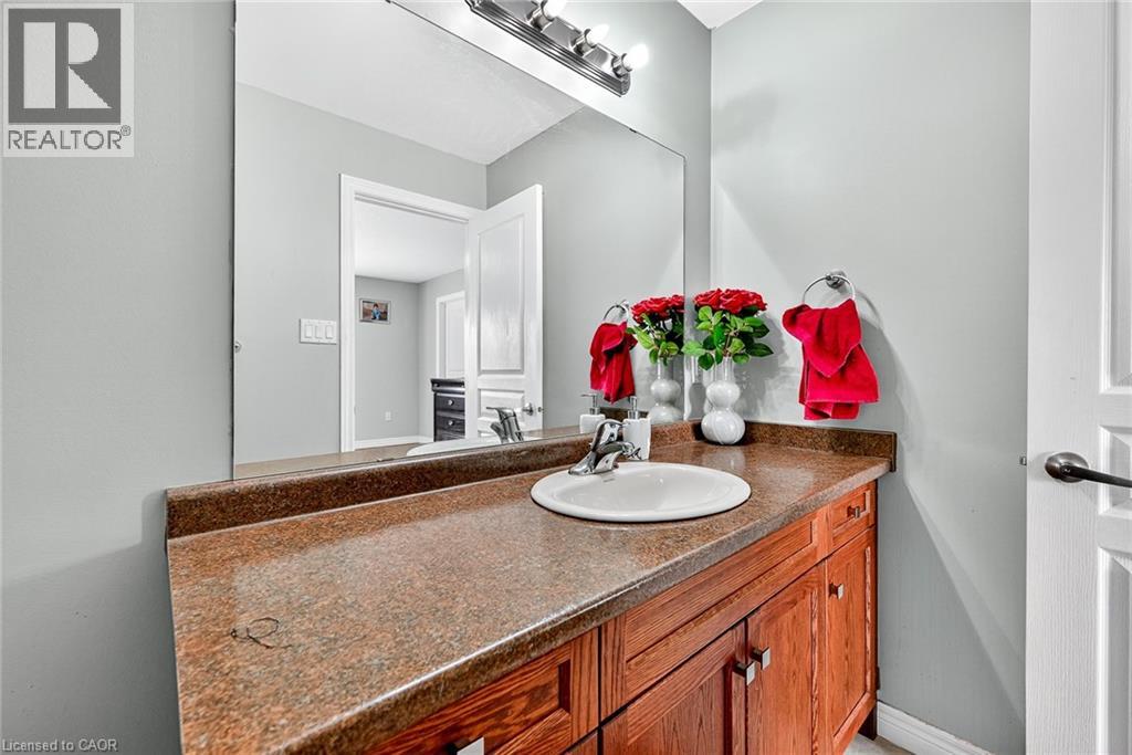 265 Cedardale Avenue, Stoney Creek, Ontario  L8E 1S4 - Photo 21 - 40779671
