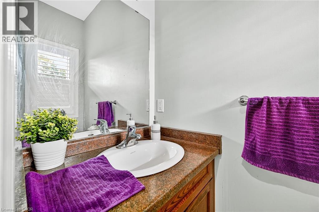 265 Cedardale Avenue, Stoney Creek, Ontario  L8E 1S4 - Photo 31 - 40779671