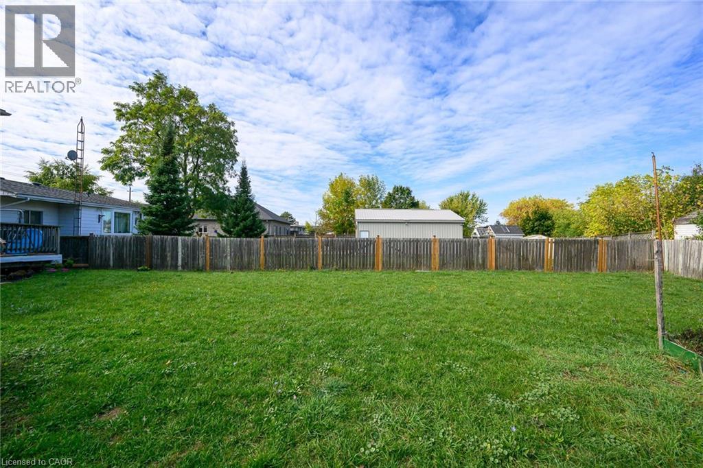 265 Cedardale Avenue, Stoney Creek, Ontario  L8E 1S4 - Photo 37 - 40779671