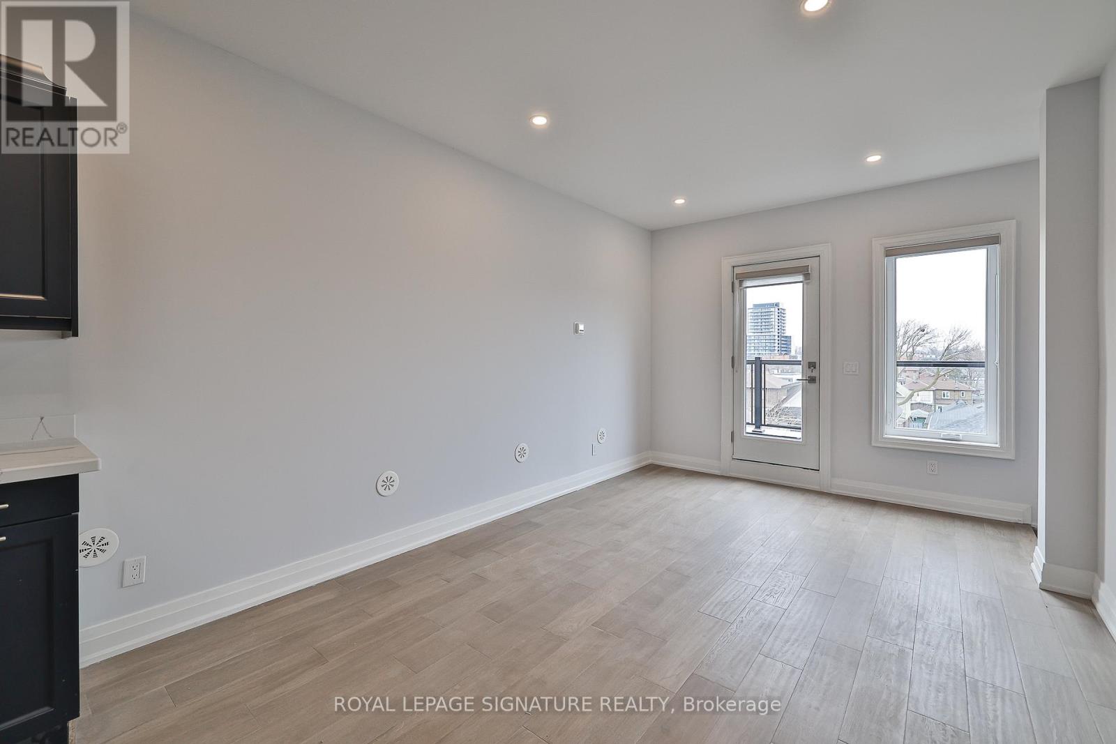 Third - 60 Belvidere Avenue, Toronto, Ontario  M6C 1P6 - Photo 12 - C12469275