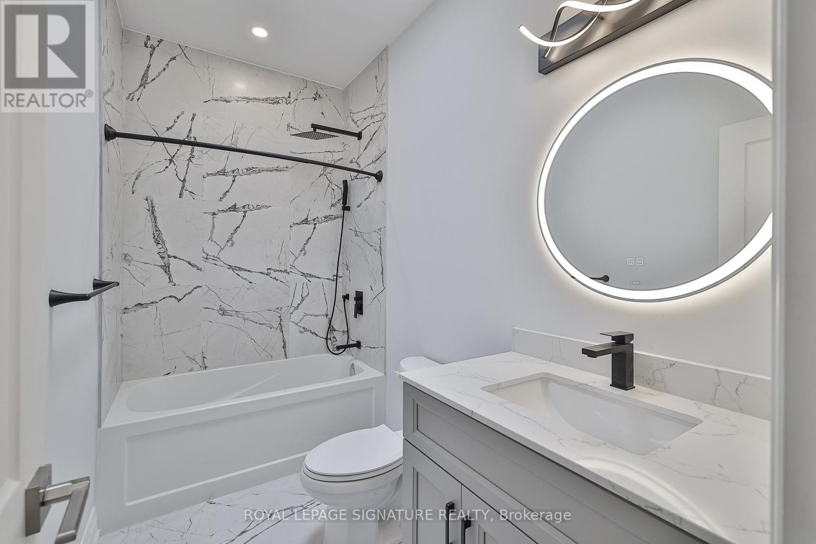 Third - 60 Belvidere Avenue, Toronto, Ontario  M6C 1P6 - Photo 22 - C12469275