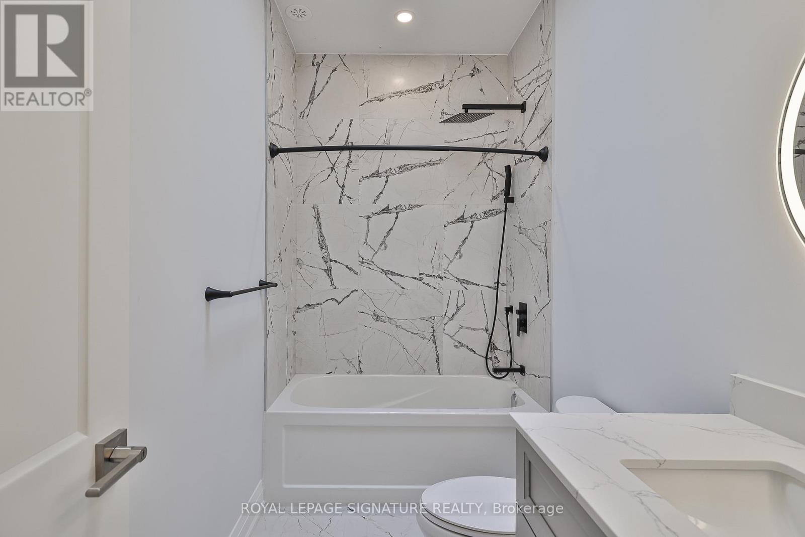 Third - 60 Belvidere Avenue, Toronto, Ontario  M6C 1P6 - Photo 21 - C12469275