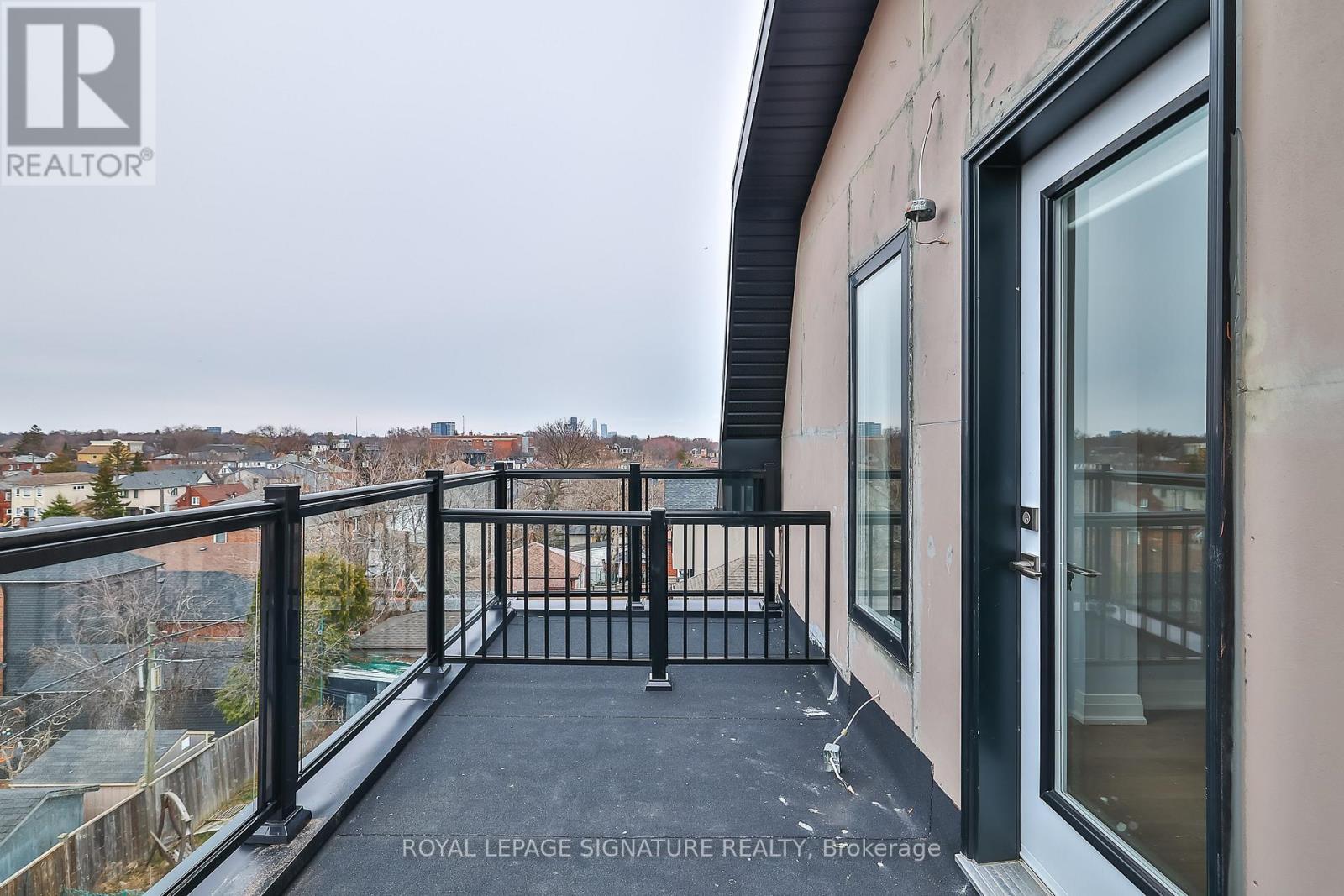 Third - 60 Belvidere Avenue, Toronto, Ontario  M6C 1P6 - Photo 24 - C12469275