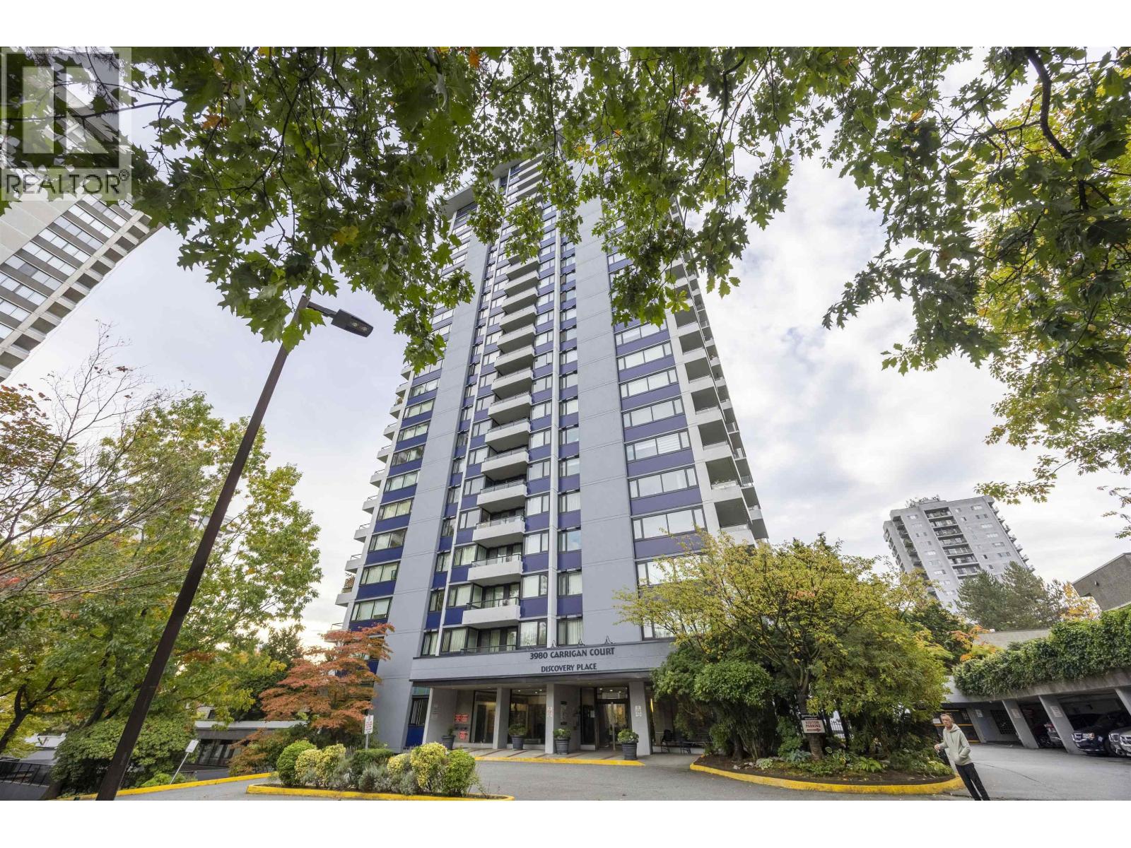 1005 3980 CARRIGAN COURT, Burnaby, British Columbia