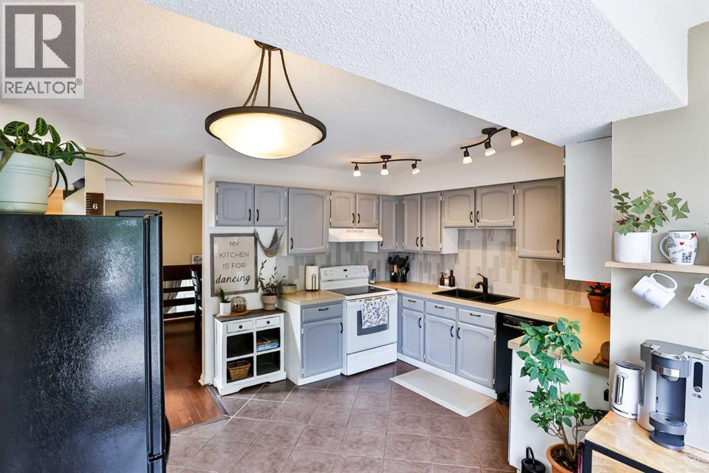 9, 1520 23 Avenue N, Lethbridge, Alberta  T1H 4X9 - Photo 14 - A2265135
