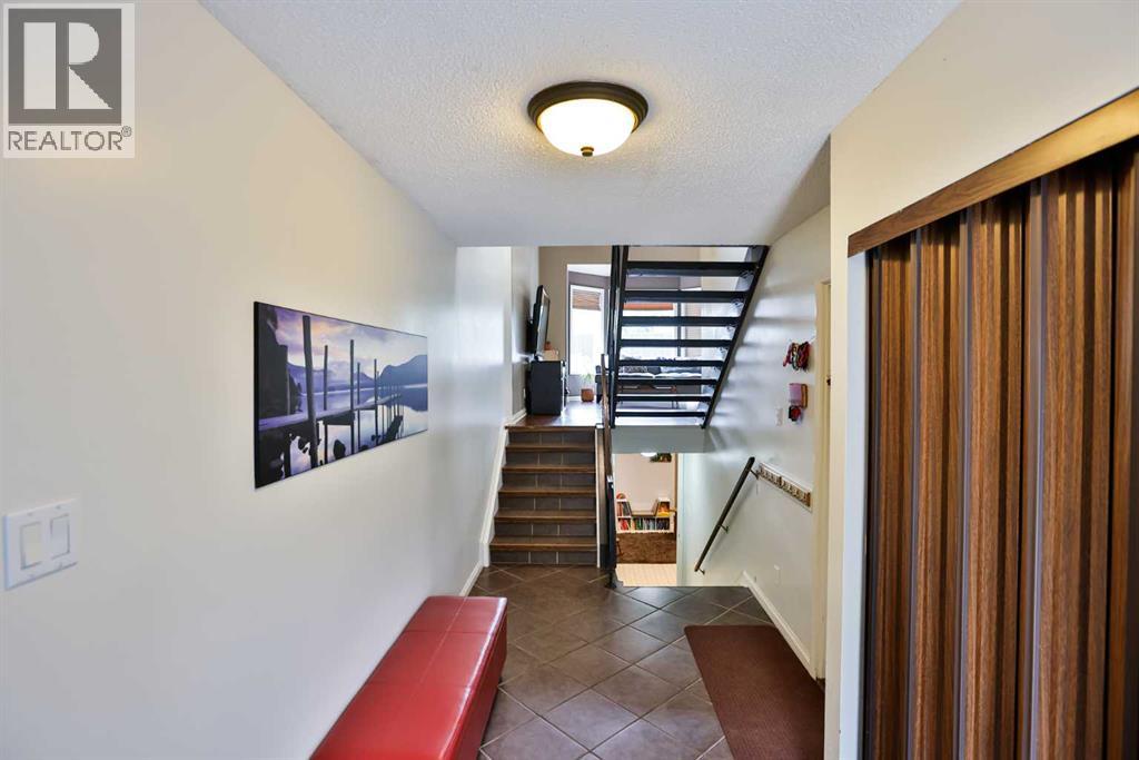 9, 1520 23 Avenue N, Lethbridge, Alberta  T1H 4X9 - Photo 6 - A2265135