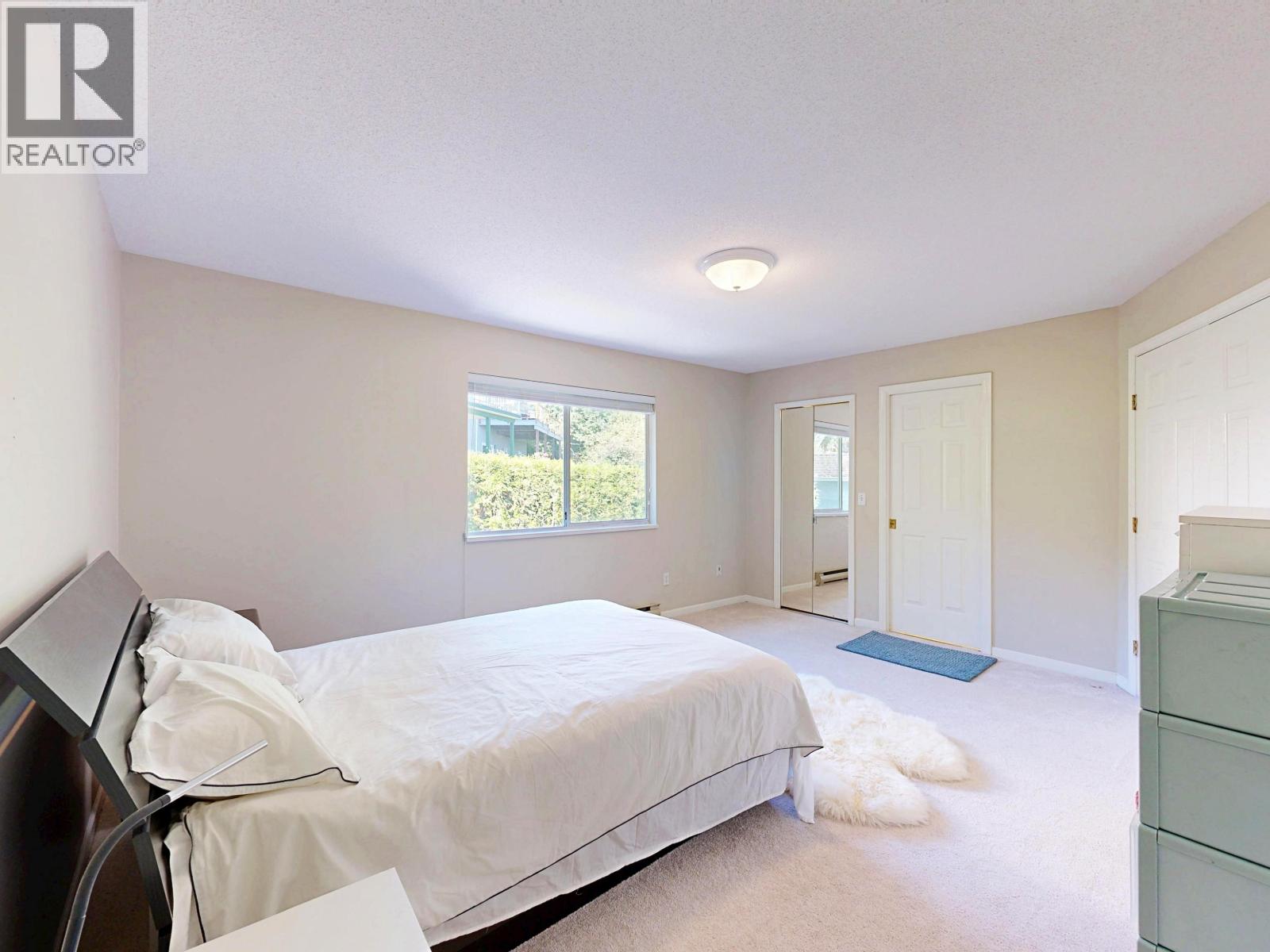 2910 Kalamalka Drive, Coquitlam, British Columbia  V3C 5Z7 - Photo 23 - R3059392