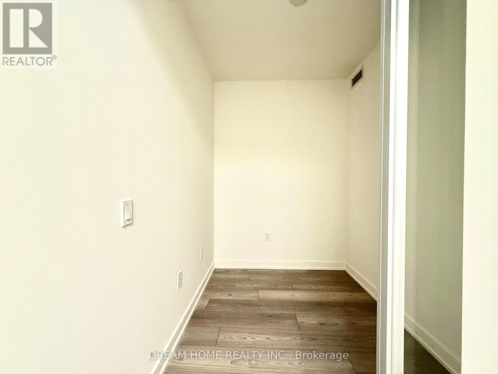 515 - 120 Broadway Avenue, Toronto, Ontario  M4P 0E9 - Photo 11 - C12469719