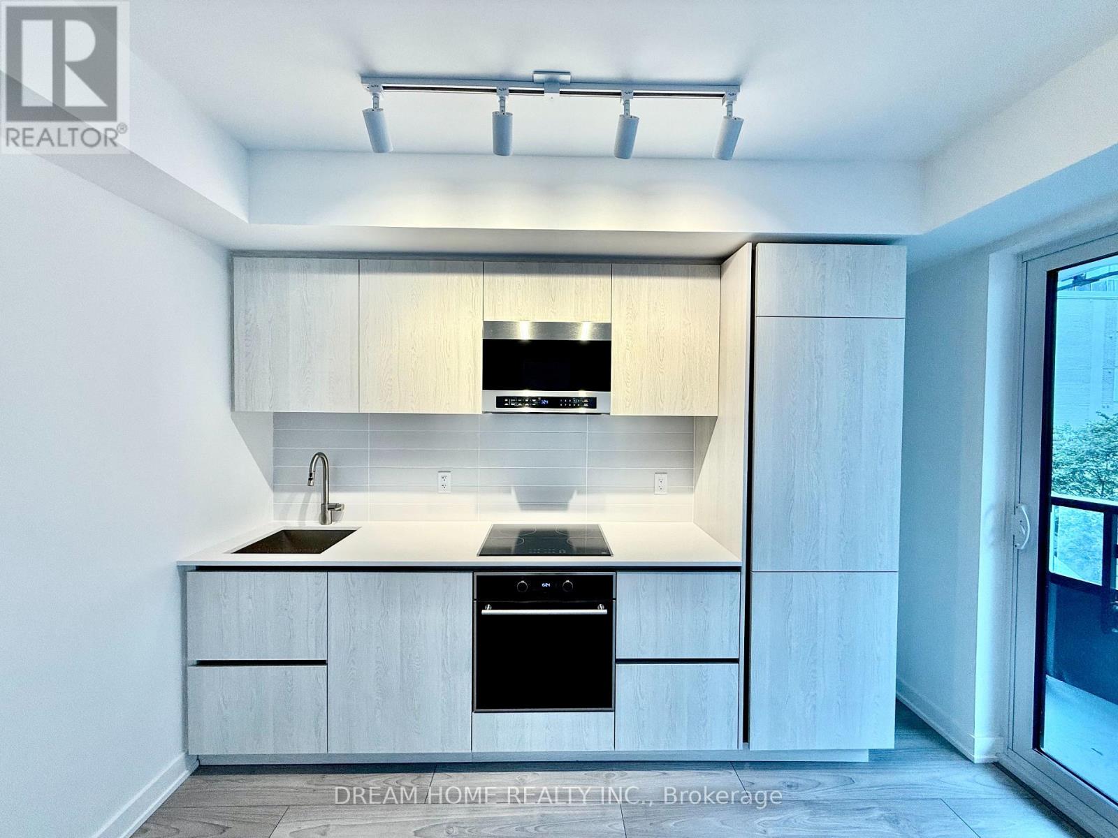 515 - 120 Broadway Avenue, Toronto, Ontario  M4P 0E9 - Photo 5 - C12469719