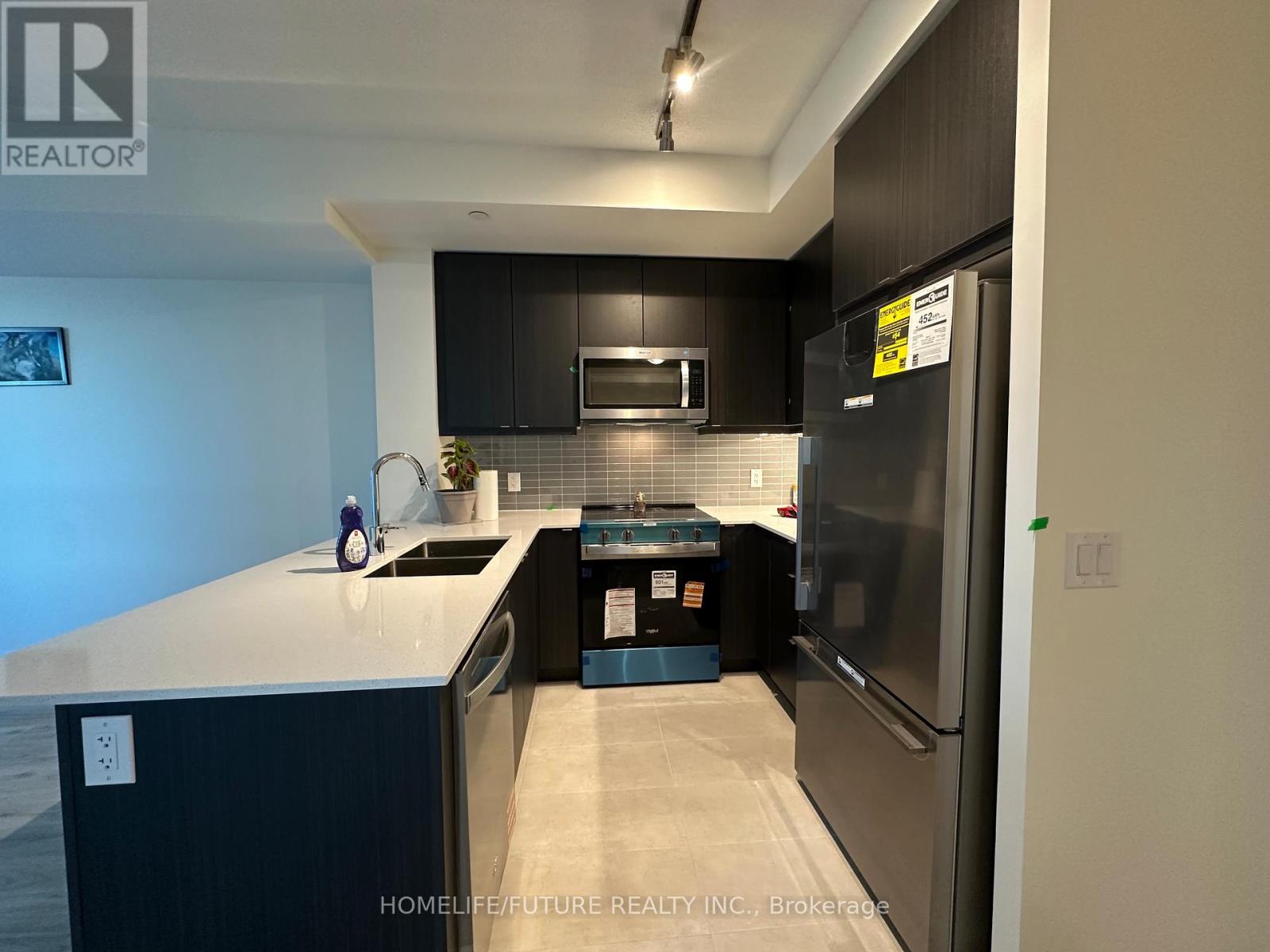 1306 - 3260 Sheppard Avenue E, Toronto, Ontario  M1T 3K3 - Photo 2 - E12469694