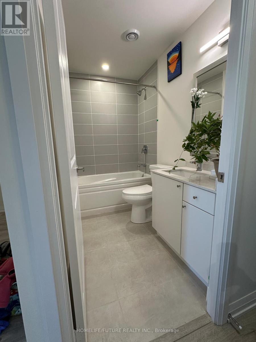 1305 - 3260 Sheppard Avenue E, Toronto, Ontario  M1T 3K3 - Photo 10 - E12469717