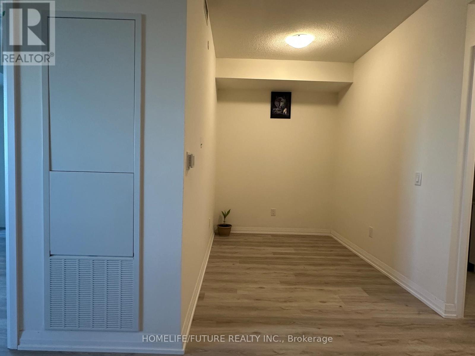 1305 - 3260 Sheppard Avenue E, Toronto, Ontario  M1T 3K3 - Photo 12 - E12469717