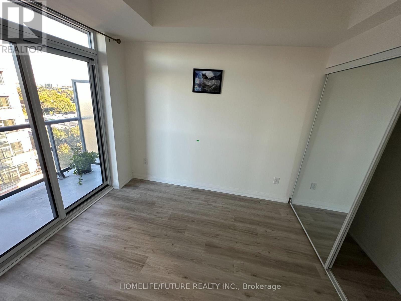 1305 - 3260 Sheppard Avenue E, Toronto, Ontario  M1T 3K3 - Photo 7 - E12469717