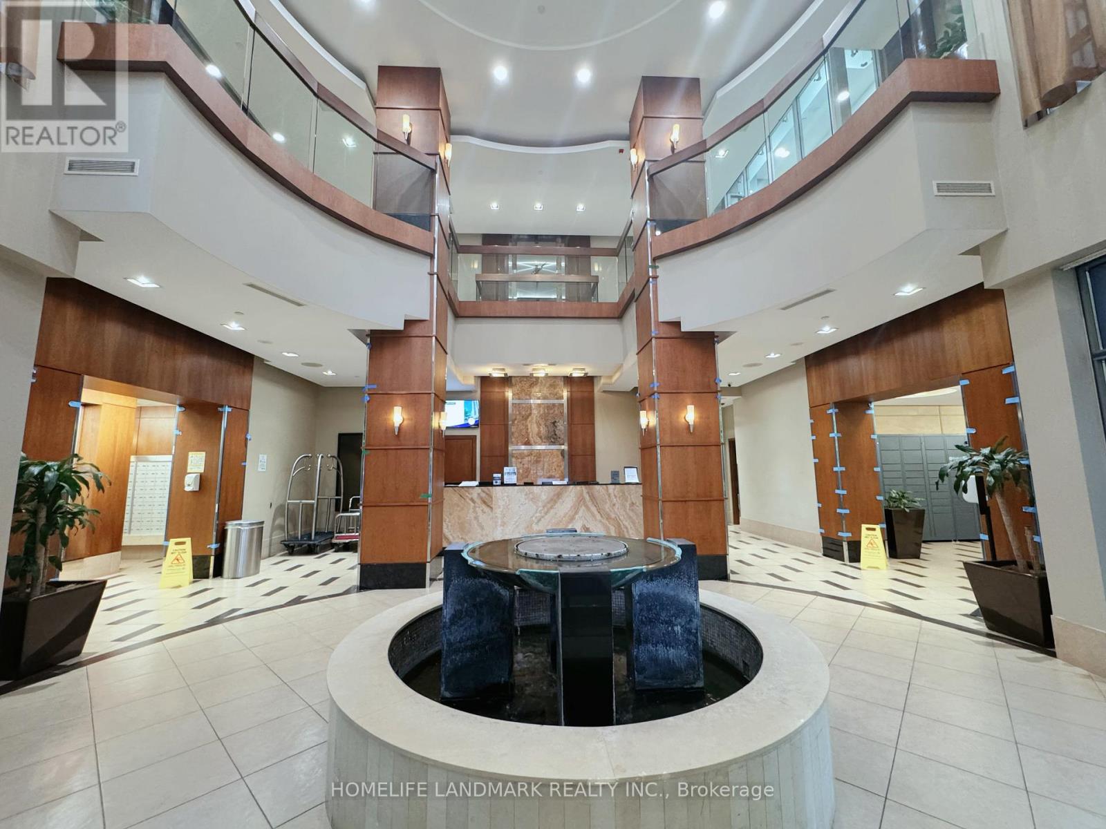 2213 - 10 Northtown Way, Toronto, Ontario  M2N 7L4 - Photo 4 - C12461869
