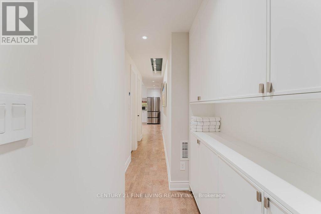 96 Wolf Creek Crescent, Vaughan, Ontario  L6A 4B9 - Photo 40 - N12461743