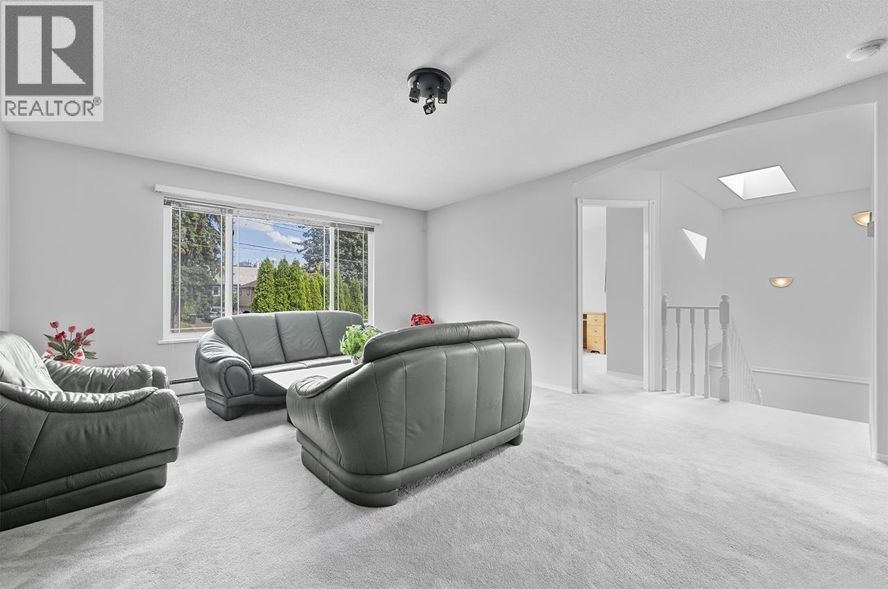 620 THIRTEENTH STREET, new westminster, British Columbia