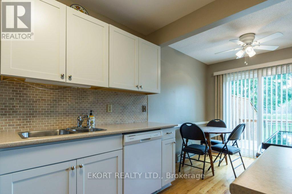 43 Progress Avenue, Belleville, Ontario  K8P 4Z3 - Photo 11 - X12469736