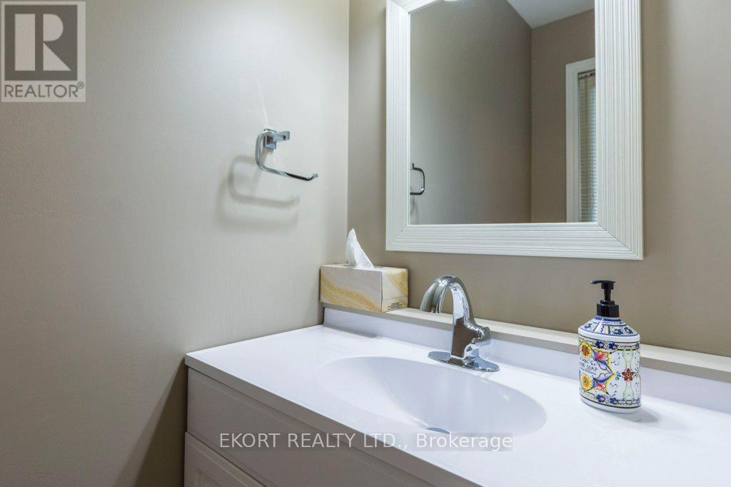 43 Progress Avenue, Belleville, Ontario  K8P 4Z3 - Photo 13 - X12469736