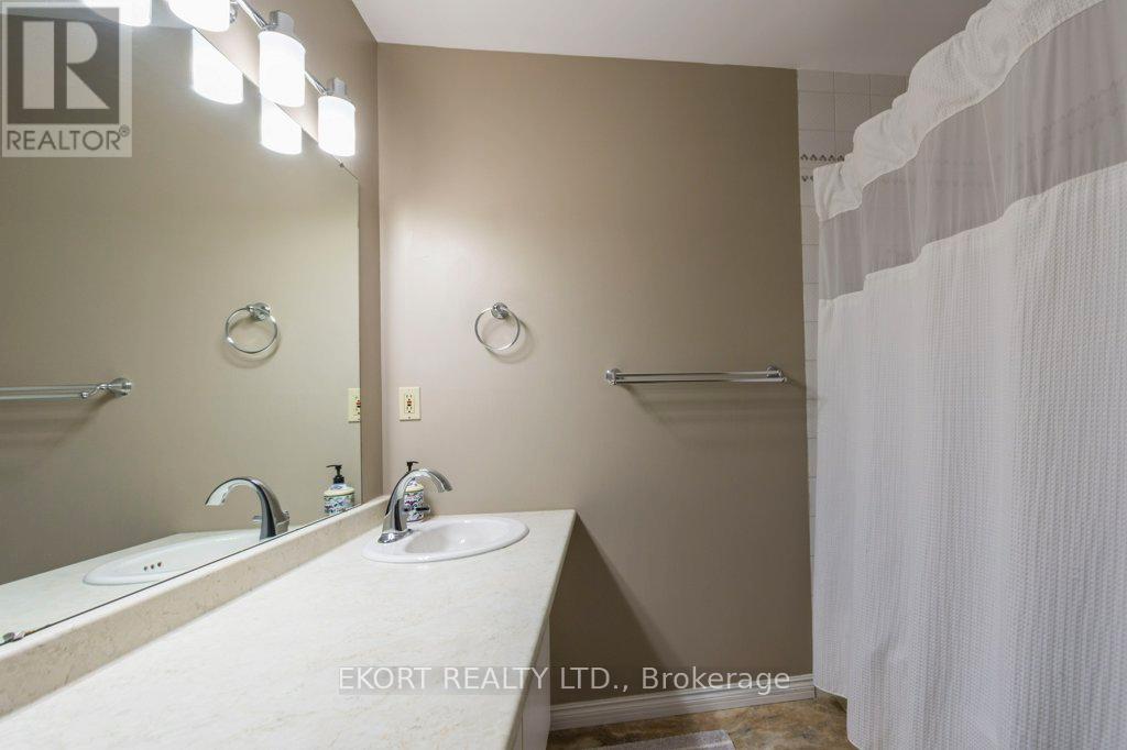 43 Progress Avenue, Belleville, Ontario  K8P 4Z3 - Photo 17 - X12469736