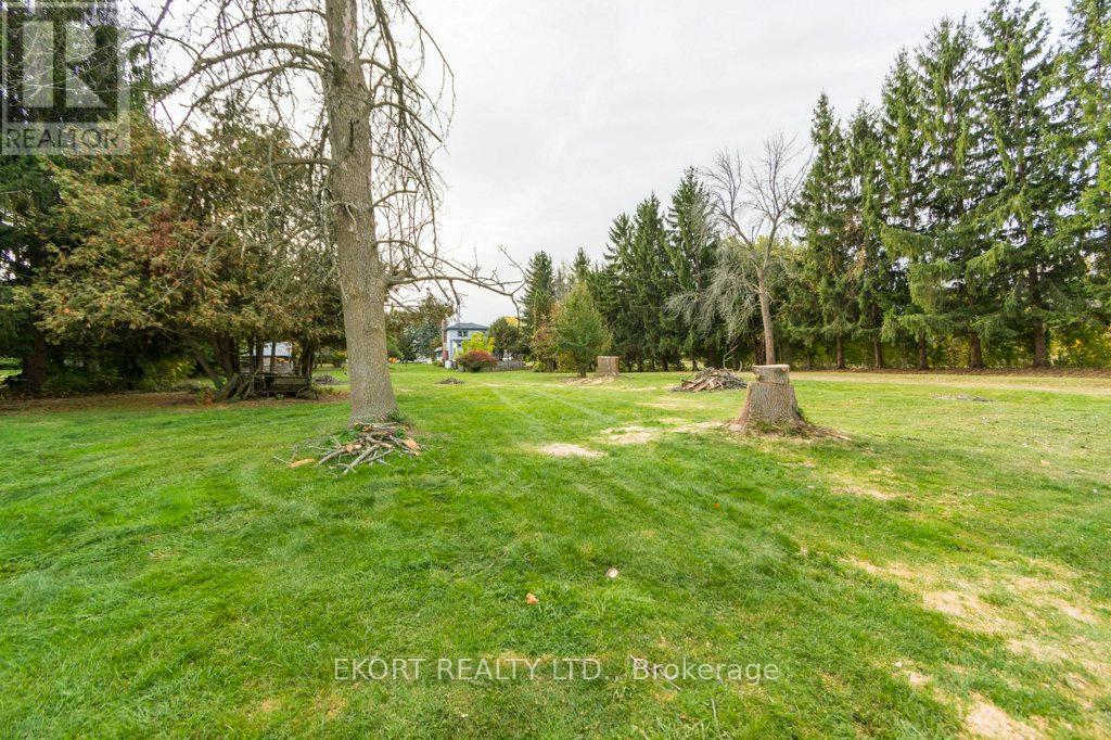 2422 County Rd 3 Road, Prince Edward County, Ontario K0K 1L0 - Photo 43 - X12469737