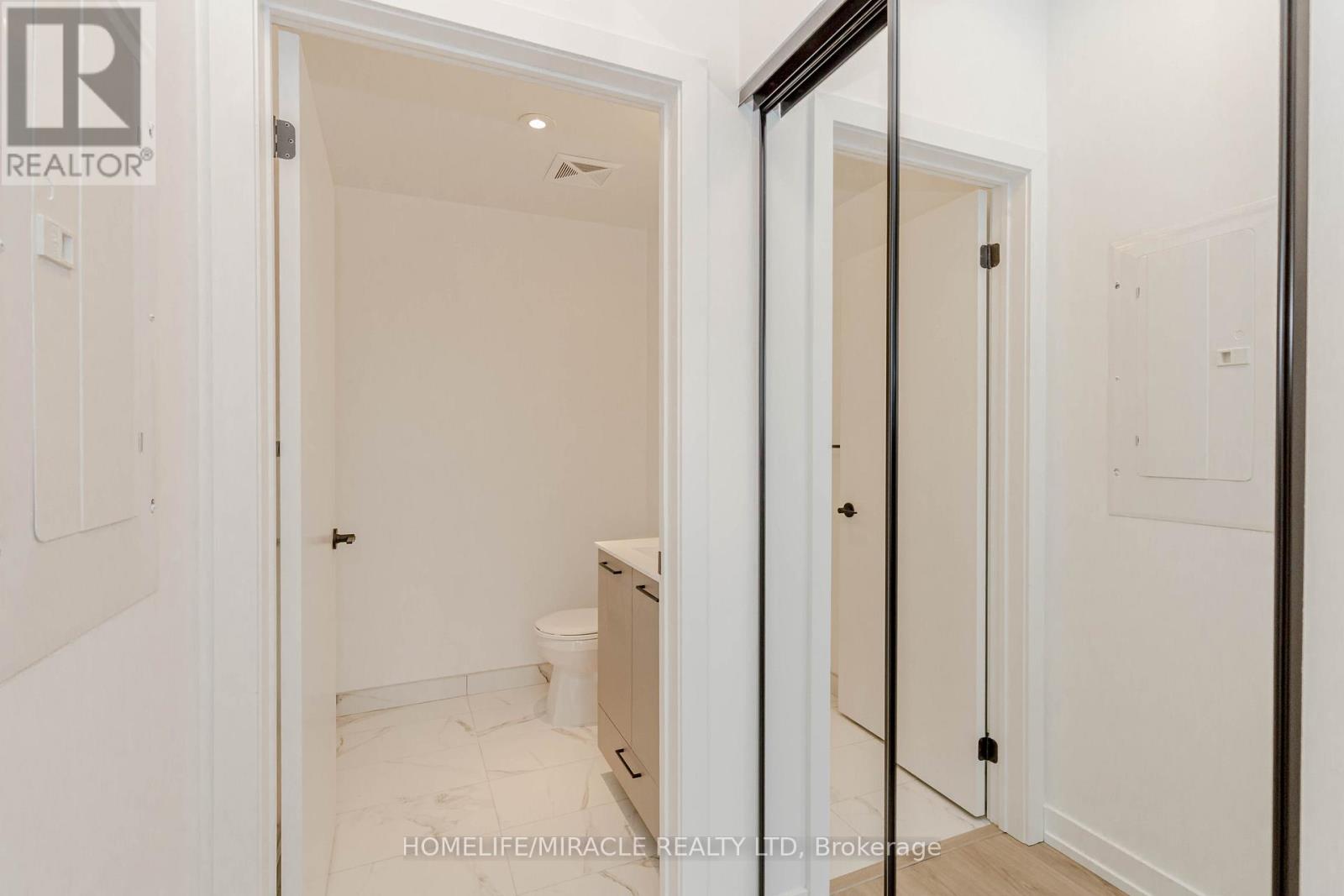#11 - 20 Lagerfeld Drive, Brampton, Ontario  L7A 5L4 - Photo 22 - W12469697