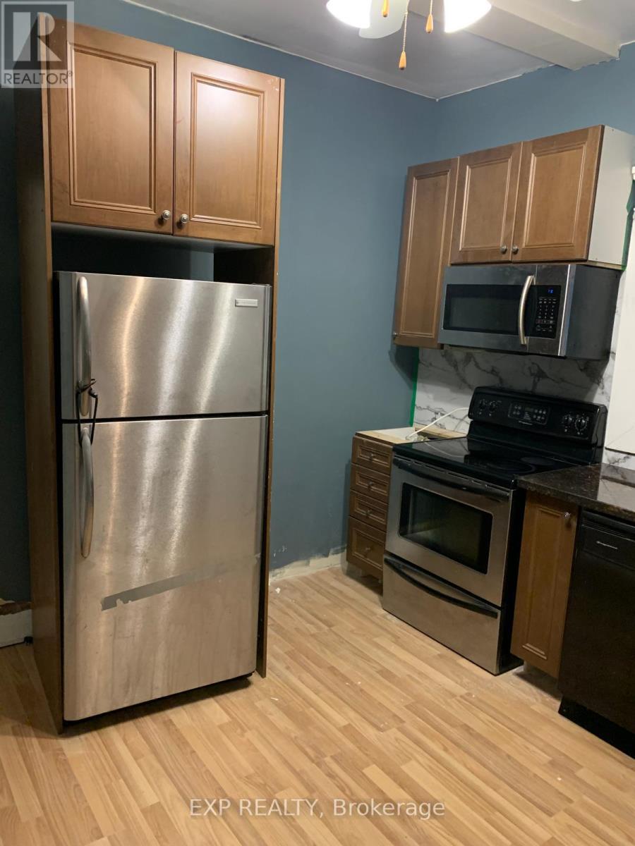 541 Aylmer Street N, Peterborough, Ontario  K9H 3W6 - Photo 14 - X12469716