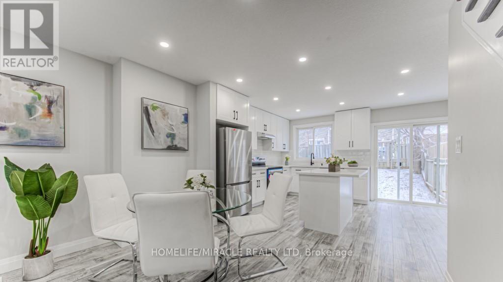 152 Overlea Drive, Kitchener, Ontario  N2M 1T3 - Photo 12 - X12469721