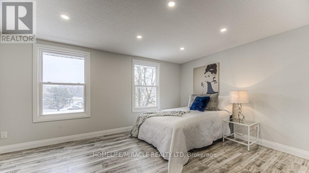 152 Overlea Drive, Kitchener, Ontario  N2M 1T3 - Photo 19 - X12469721