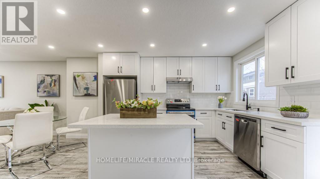 152 Overlea Drive, Kitchener, Ontario  N2M 1T3 - Photo 20 - X12469721