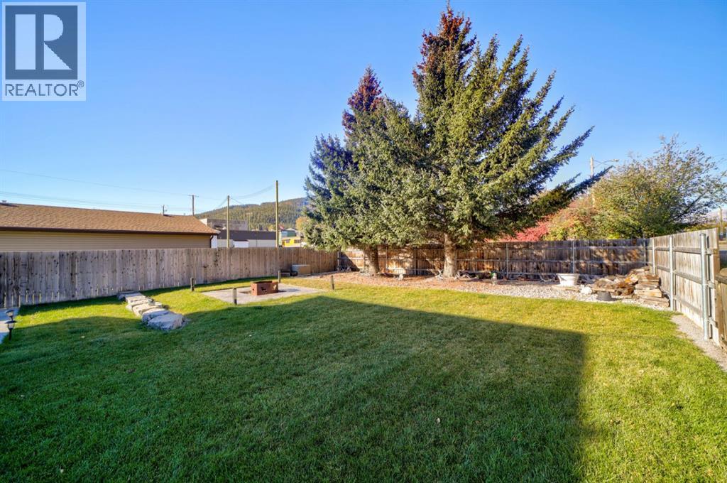 2122 130 Street, Blairmore, Alberta  T0K 0E0 - Photo 36 - A2261831
