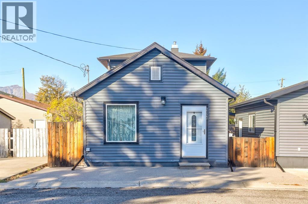 2122 130 Street, Blairmore, Alberta  T0K 0E0 - Photo 3 - A2261831