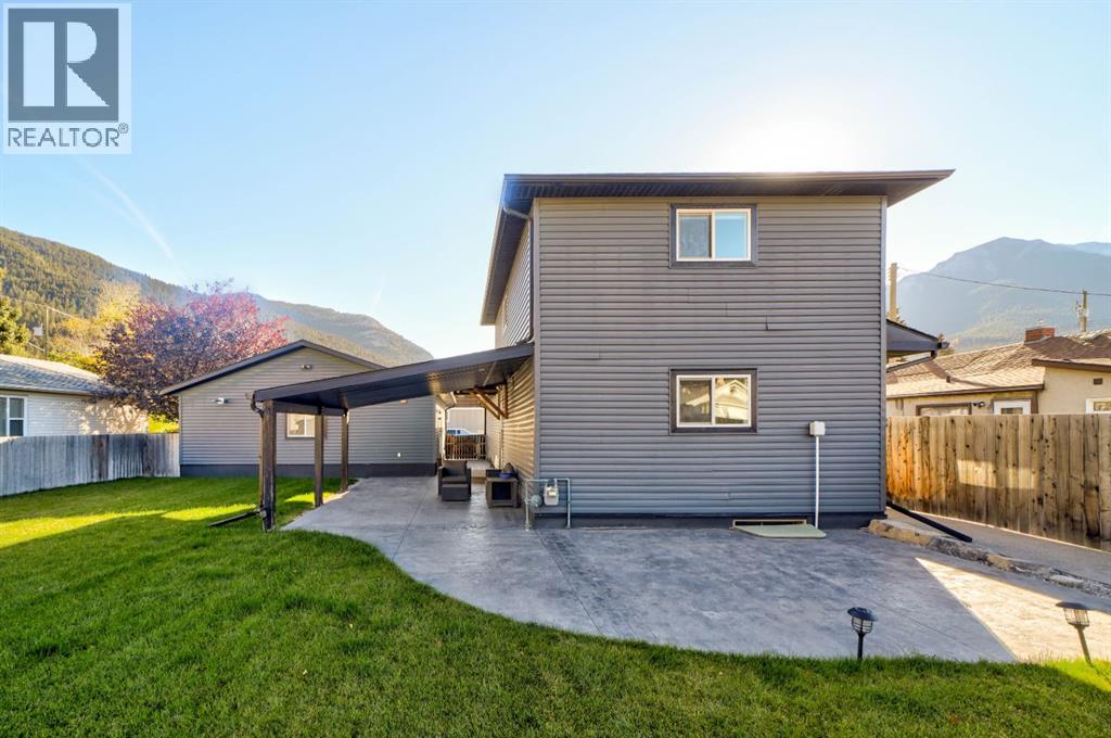 2122 130 Street, Blairmore, Alberta  T0K 0E0 - Photo 38 - A2261831
