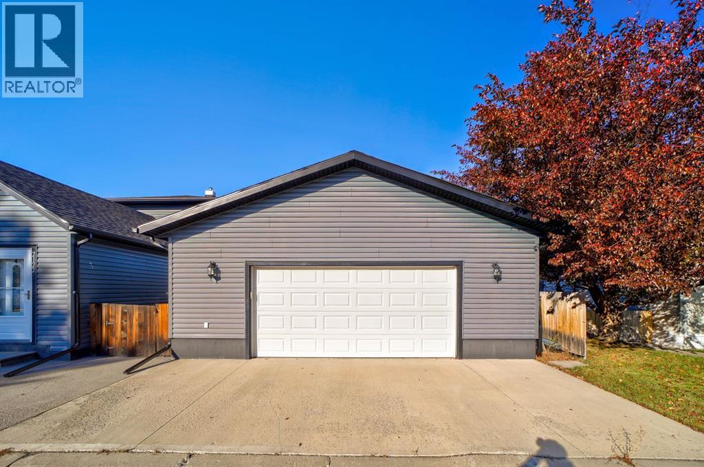 2122 130 Street, Blairmore, Alberta  T0K 0E0 - Photo 42 - A2261831