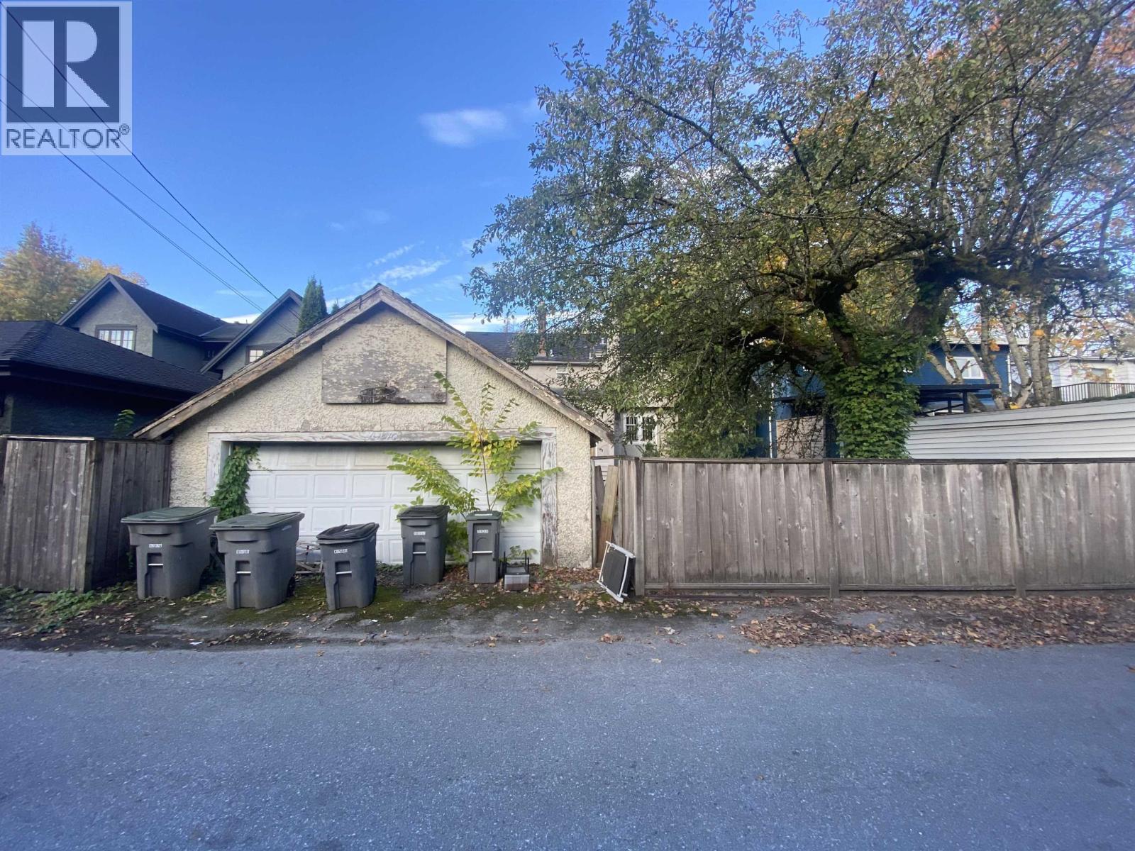 4470 Osler Street, Vancouver, British Columbia  V6H 2X9 - Photo 2 - R3059767