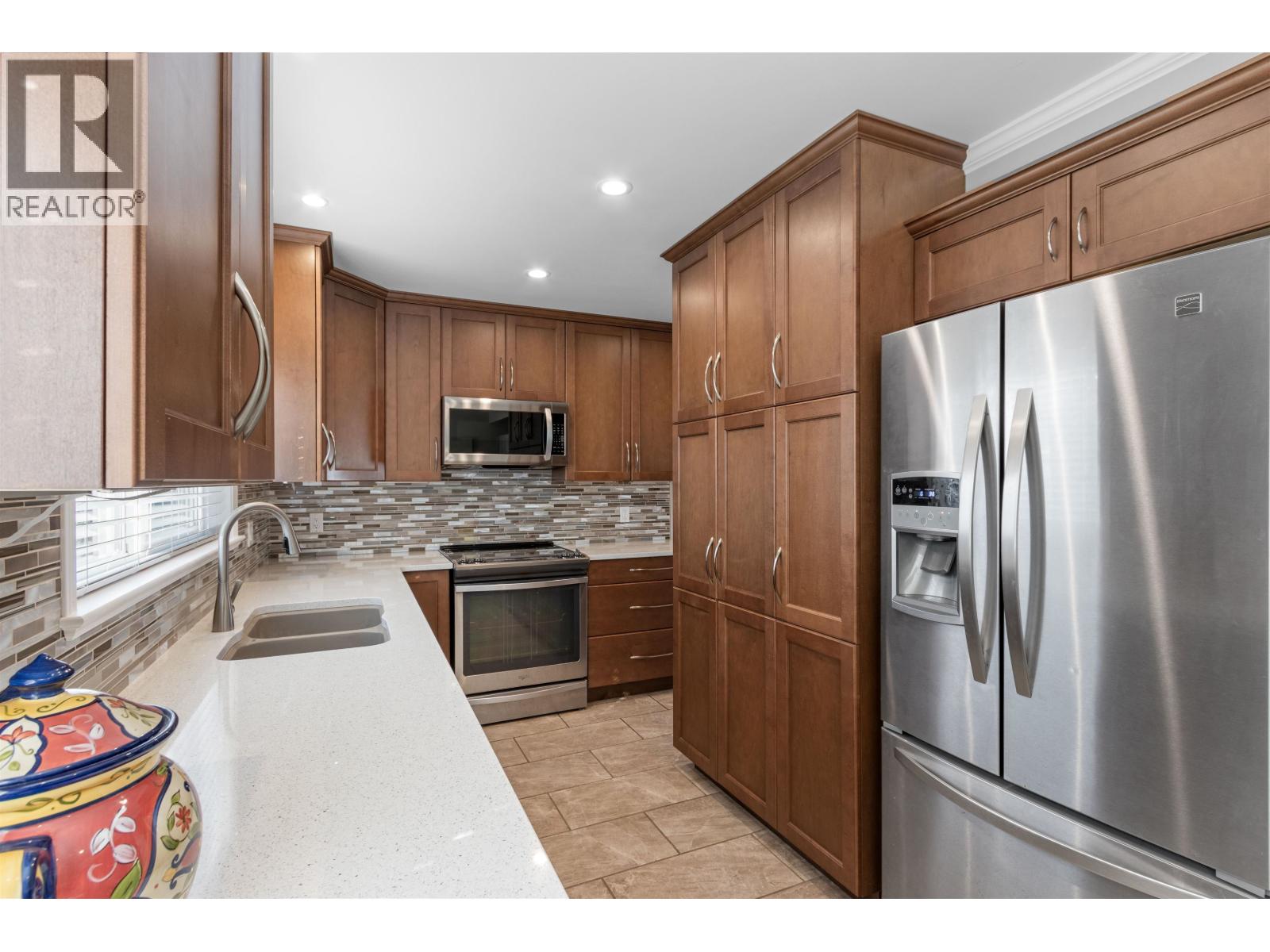 11867 Hawthorne Street, Maple Ridge, British Columbia  V2X 6V5 - Photo 10 - R3059770