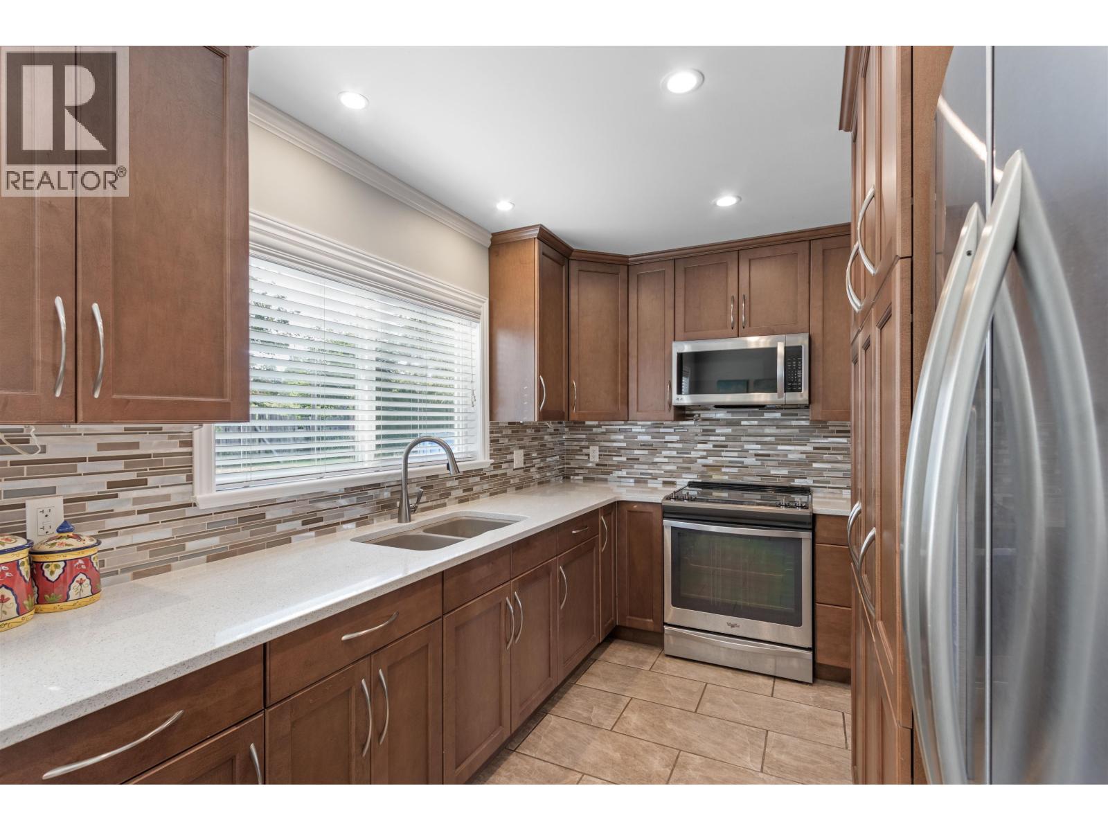 11867 Hawthorne Street, Maple Ridge, British Columbia  V2X 6V5 - Photo 12 - R3059770