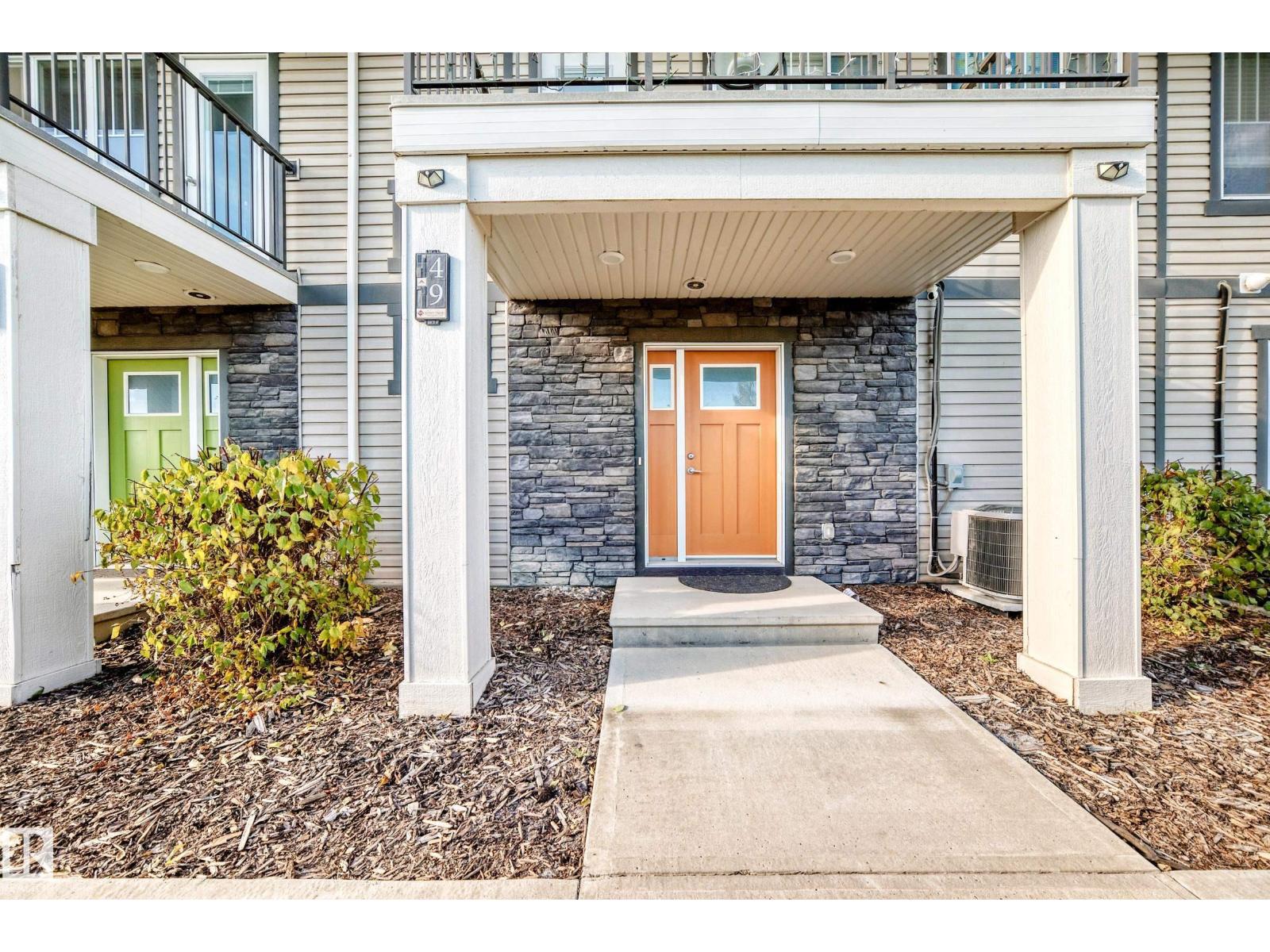 #49 165 Cy Becker Bv Nw Nw, Edmonton, Alberta  T5Y 3R4 - Photo 3 - E4462646