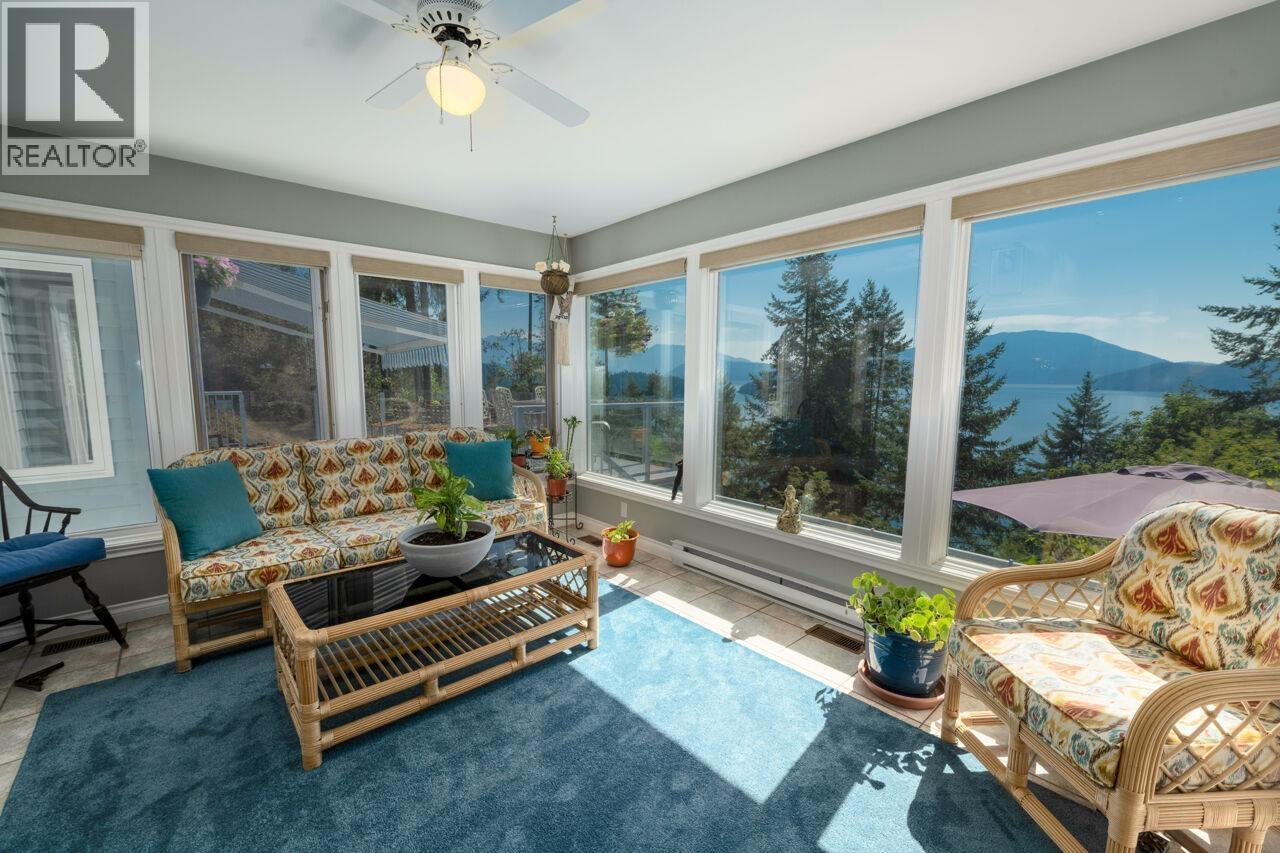 63 Chadwick Road, Gibsons, British Columbia  V0N 1V6 - Photo 17 - R3053462