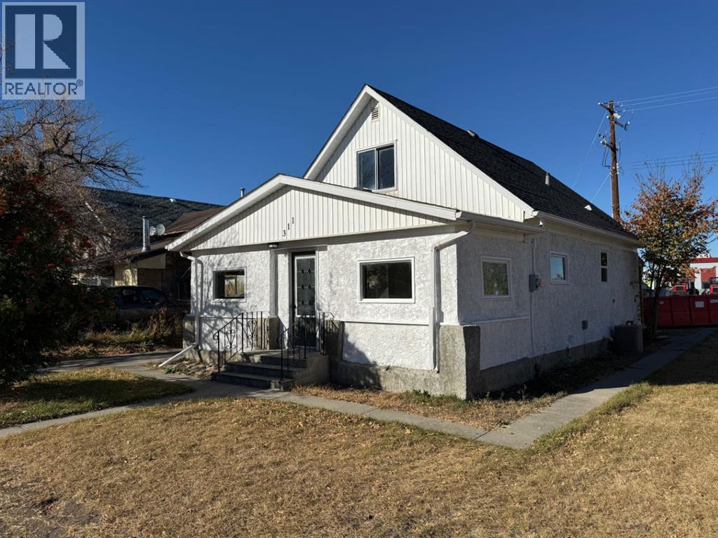 311 22 Street, Fort Macleod, Alberta  T0L 0Z0 - Photo 1 - A2264831