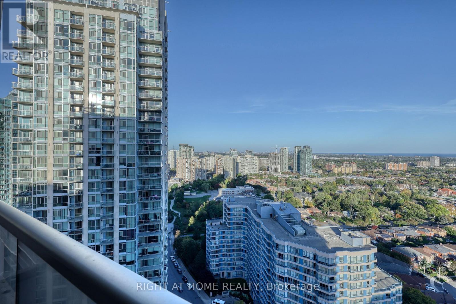 2807 - 3880 Duke Of York Boulevard, Mississauga, Ontario  L5B 4M7 - Photo 38 - W12469735