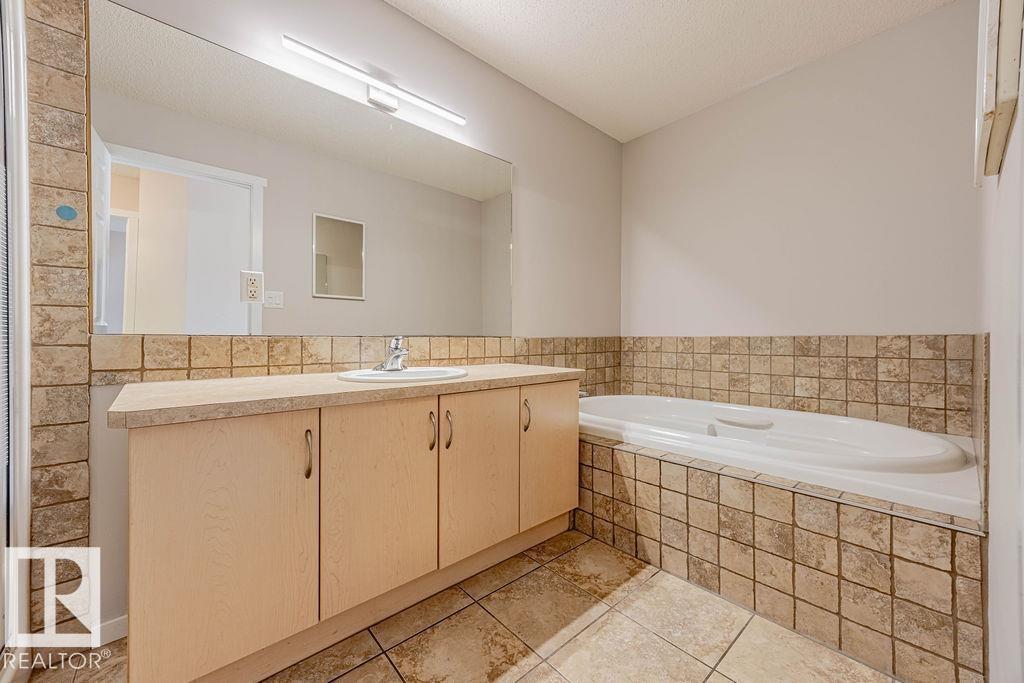 39 Summerton St, Sherwood Park, Alberta  T8H 2V3 - Photo 29 - E4462647