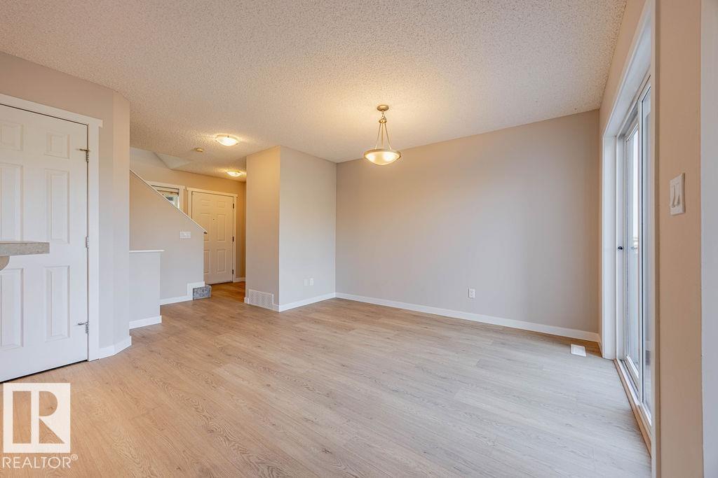 39 Summerton St, Sherwood Park, Alberta  T8H 2V3 - Photo 7 - E4462647