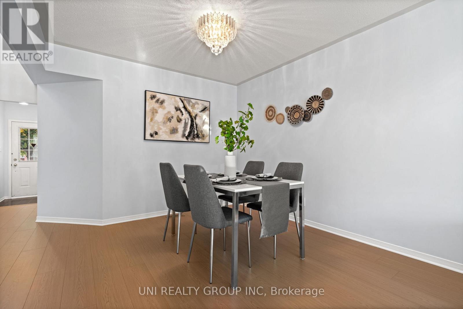 1720 Jobin Crescent, Ottawa, Ontario  K1J 1C5 - Photo 18 - X12469757