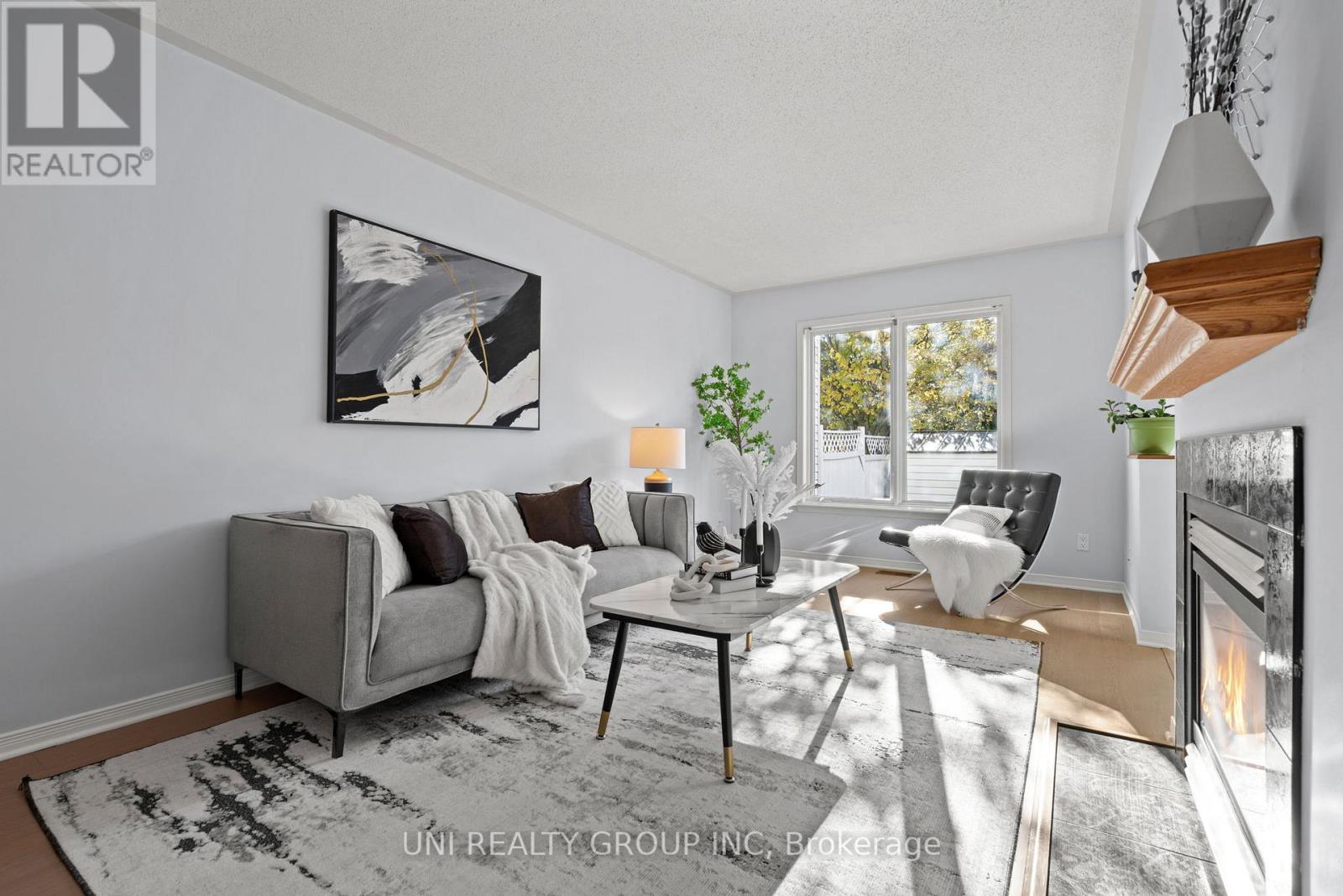 1720 Jobin Crescent, Ottawa, Ontario  K1J 1C5 - Photo 19 - X12469757