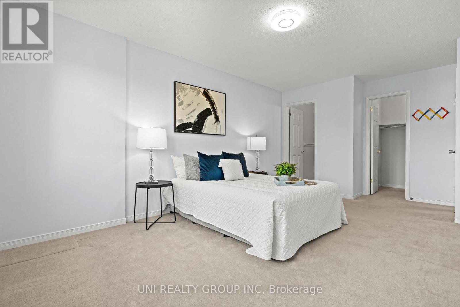1720 Jobin Crescent, Ottawa, Ontario  K1J 1C5 - Photo 23 - X12469757